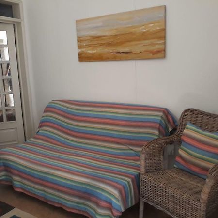 Flat In Historic Neighbourhood Lägenhet Lisboa Exteriör bild